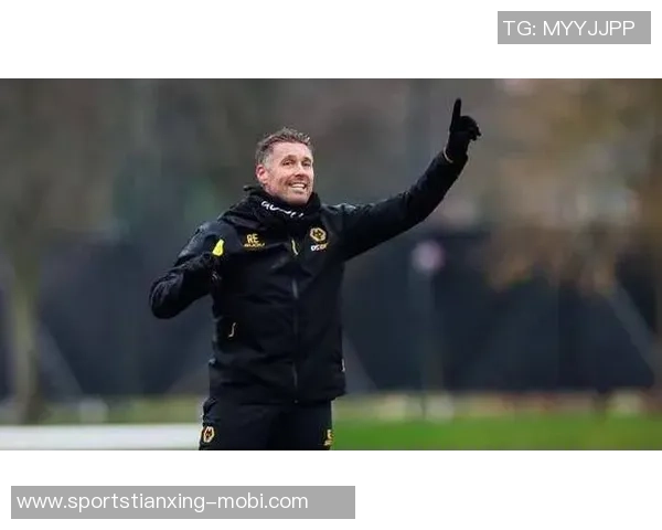 南安普顿冬窗有意引进拜仁外租门将佩雷茨仅在汉堡出场两次